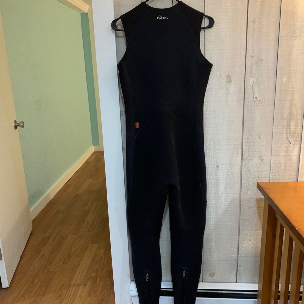 NRS WETSUIT